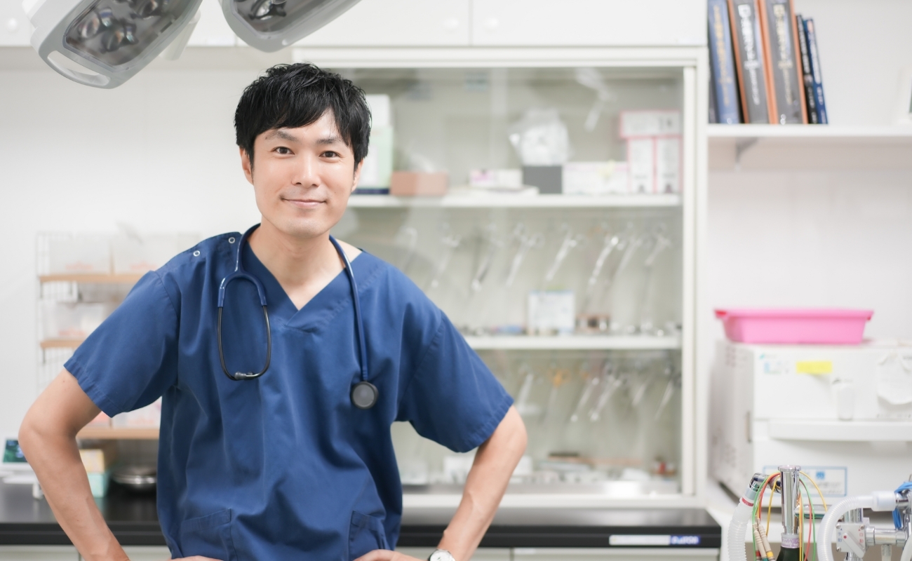 Dr. Kenji Mori in a Japanese clinic